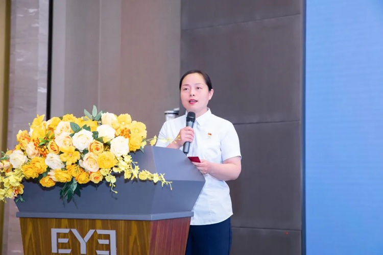 无锡爱尔眼科医院党建活动照片
